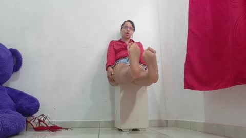 Snapshot of nataliavela chatting on 04.15.26 nataliavela online show from 04.15.26