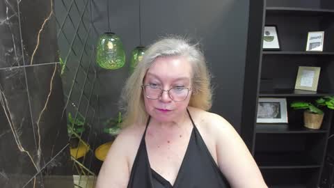 Snapshot of natalicloud chatting on 12.03.24 NataliCloud online show from 12.03.24