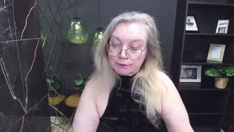 Snapshot of natalicloud chatting on 02.08.25 NataliCloud online show from 02.08.25