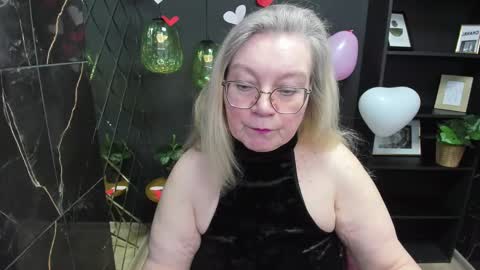 Snapshot of natalicloud chatting on 02.16.25 NataliCloud online show from 02.16.25