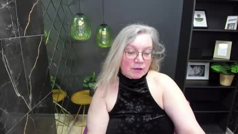 Snapshot of natalicloud chatting on 03.03.25 NataliCloud online show from 03.03.25