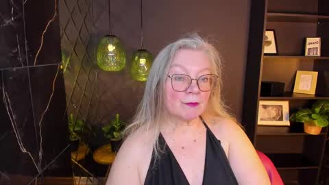 NataliCloud online show from 04.18.26