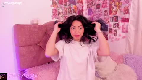       online show from 03.01.25