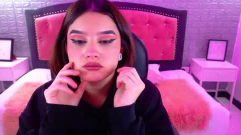 natalie  online show from 09.26.25