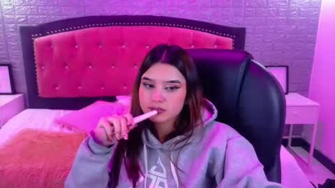 natalie  online show from 10.14.25