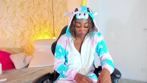 NATALIE online show from 01.27.25