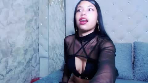 Natalie online show from 11.19.25