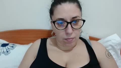 Snapshot of natally565656 chatting on 01.04.25 natally online show from 01.04.25