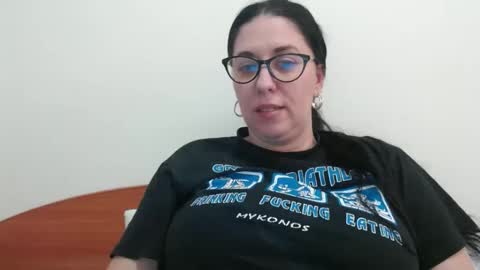 Snapshot of natally565656 chatting on 01.16.25 natally online show from 01.16.25