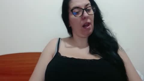 Snapshot of natally565656 chatting on 02.01.25 natally online show from 02.01.25