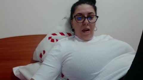 Snapshot of natally565656 chatting on 02.08.25 natally online show from 02.08.25