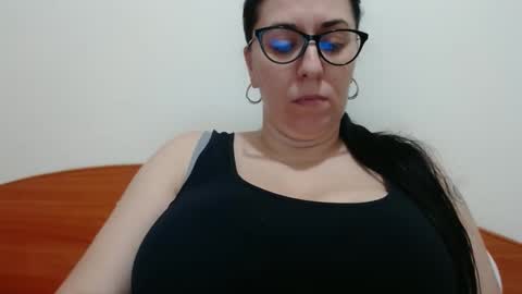 Snapshot of natally565656 chatting on 02.17.25 natally online show from 02.17.25
