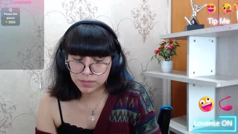 Snapshot of nataly_cloud chatting on 12.15.24 N A T A L Y online show from 12.15.24