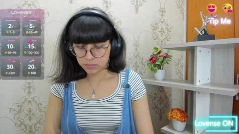 Snapshot of nataly_cloud chatting on 02.06.25 N A T A L Y online show from 02.06.25