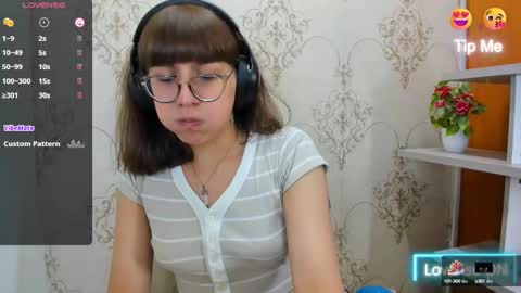Snapshot of nataly_cloud chatting on 02.19.25 N A T A L Y online show from 02.19.25
