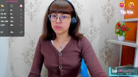 Snapshot of nataly_cloud chatting on 02.22.25 N A T A L Y online show from 02.22.25