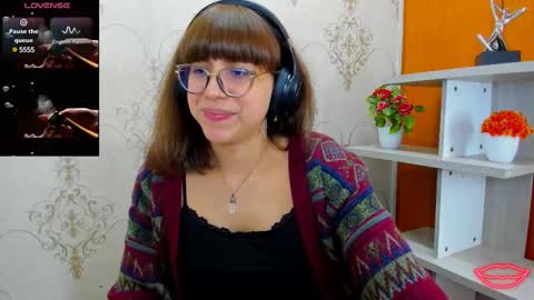 Snapshot of nataly_cloud chatting on 03.01.25 N A T A L Y online show from 03.01.25
