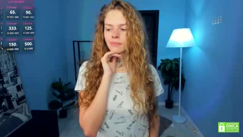 Snapshot of nataly_hello chatting on 11.24.25 Natalie online show from 11.24.25