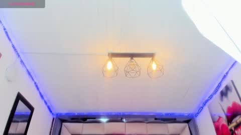 Snapshot of nataly_kydman chatting on 01.14.25 Nataly Kydman online show from 01.14.25