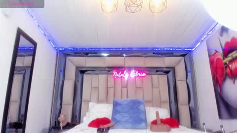 Snapshot of nataly_kydman chatting on 01.22.25 Nataly Kydman online show from 01.22.25