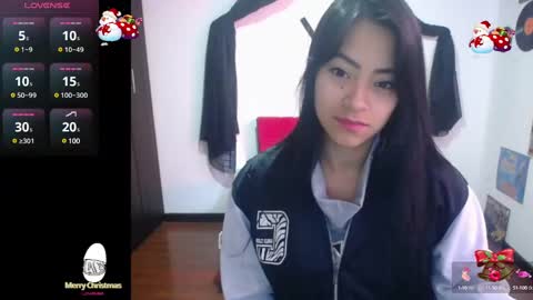 Nataly Escobar online show from 01.08.25