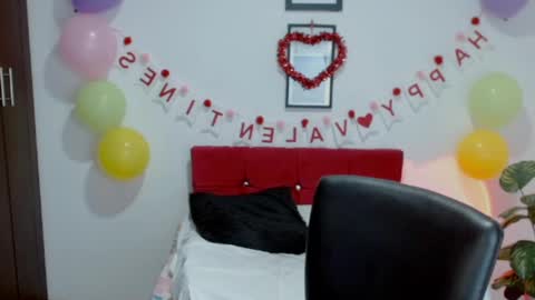 Nataly Escobar online show from 09.11.25