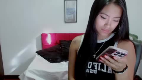 Nataly Escobar online show from 01.15.26