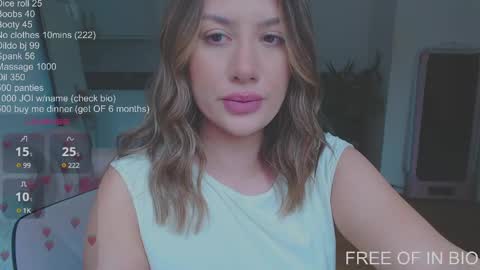 Natasha  will be online during the week of the 25th  online show from 12.04.24