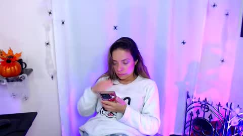 Natasha online show from 10.30.25