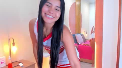 Snapshot of natasha_jurado chatting on 01.09.25 N A T A S H A  online show from 01.09.25