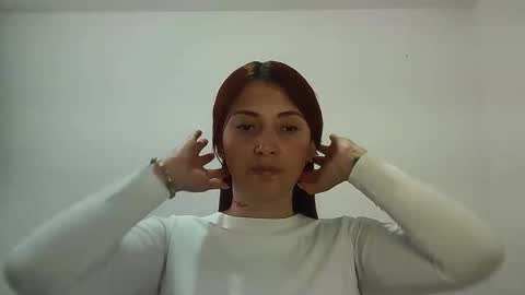Snapshot of natasha_kein chatting on 02.14.25 natalia online show from 02.14.25