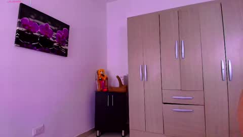 natasha_klump online show from 04.19.26