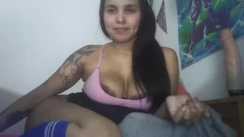 Snapshot of natasha_konor chatting on 02.19.25 natasha_konor online show from 02.19.25