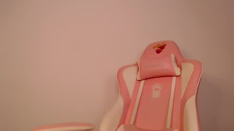 Snapshot of natasha_mh chatting on 01.06.25 Nati online show from 01.06.25