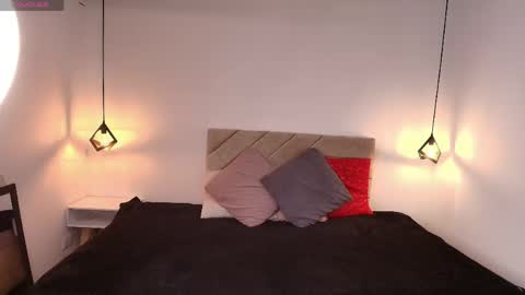 N A T A S H A online show from 04.22.26