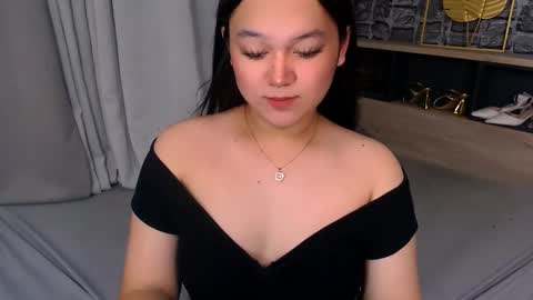 natasha_santiago5 online show from 11.14.25