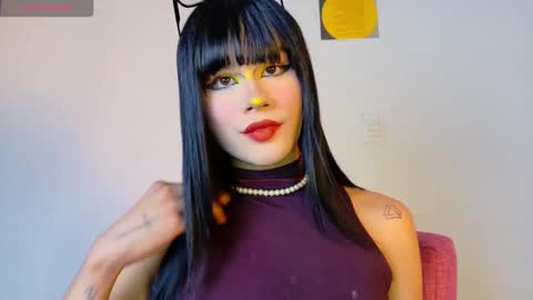 Natahsa  online show from 09.27.25