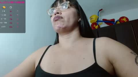 Natasha Smithe  online show from 01.04.25