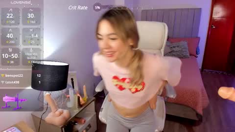 Snapshot of nathaaly_sky chatting on 02.09.25 nathaly sky online show from 02.09.25