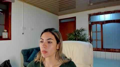 Snapshot of nathaaly_sky chatting on 02.12.25 nathaly sky online show from 02.12.25