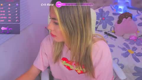 Snapshot of nathaaly_sky chatting on 09.14.25 nathaly sky online show from 09.14.25