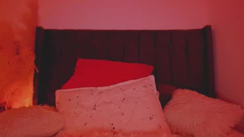 Nataly independent model dont forget to leave your like that will help me grow as a model online show from 02.13.26