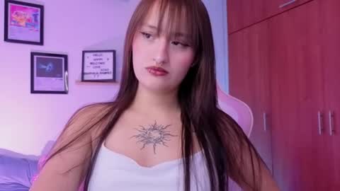 Snapshot of nathalia_ramirez_ chatting on 04.24.26 Nathalia Ramirez online show from 04.24.26