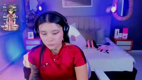 nathalia stone  online show from 06.25.26