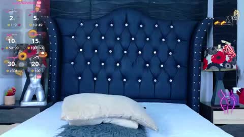 Snapshot of nathaliaz_ chatting on 10.17.25 nathaliaz online show from 10.17.25