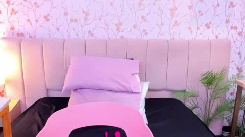 nathalie rossel online show from 12.16.25