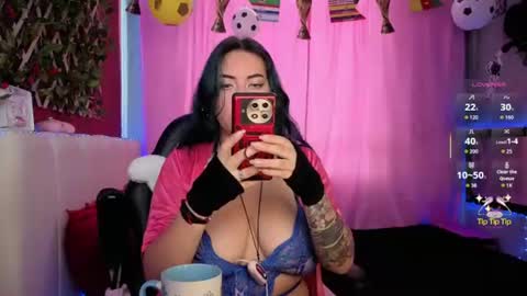 Snapshot of nathalie_zanettii chatting on 06.16.26 Nathalie online show from 06.16.26