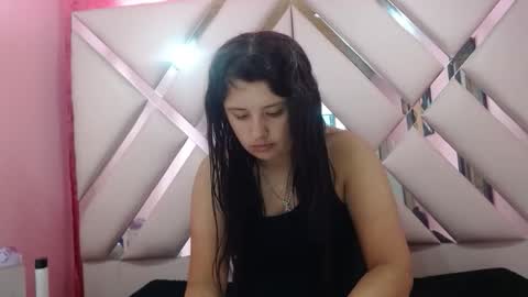nathaly low online show from 01.13.26