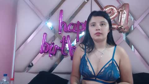 Snapshot of nathaly_sweet23 chatting on 01.17.25 Nathaly sweet online show from 01.17.25