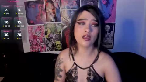 nathaly_wild online show from 10.20.25